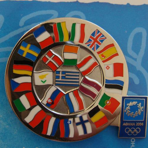 FLAGS PINS